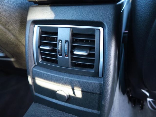 2017 BMW 3 Series 330i - 17037465 - 17