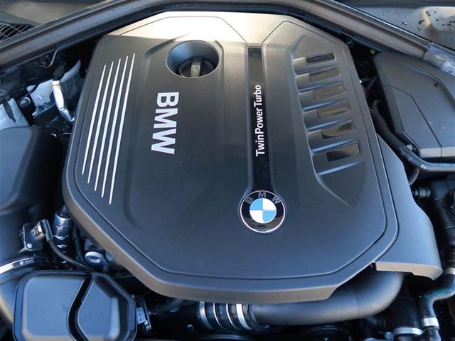 2017 BMW 3 Series 340i - 16998716 - 11