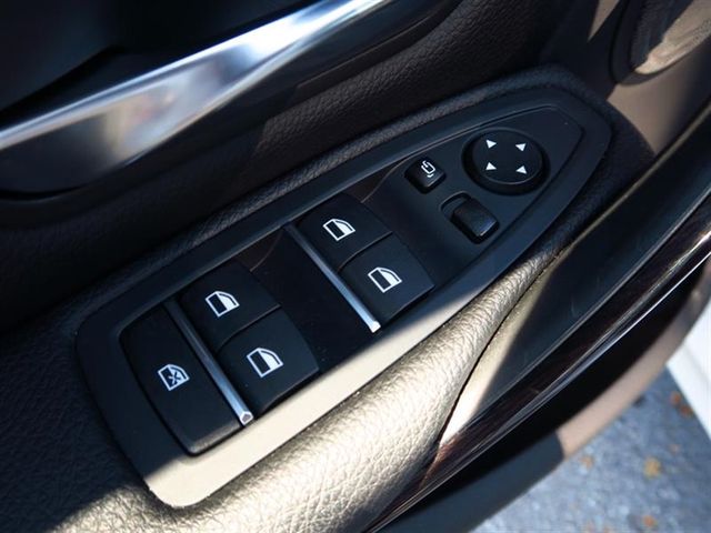 2017 BMW 3 Series 340i - 16998716 - 18