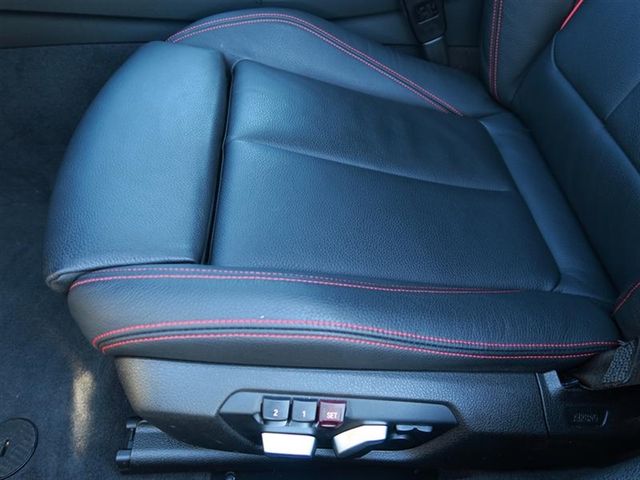 2017 BMW 3 Series 340i - 16998716 - 19