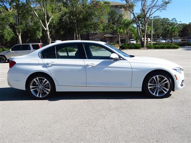 2017 BMW 3 Series 340i - 16998716 - 7