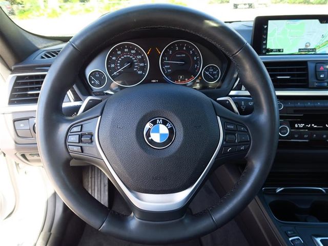 2017 BMW 3 Series 340i - 17046327 - 28