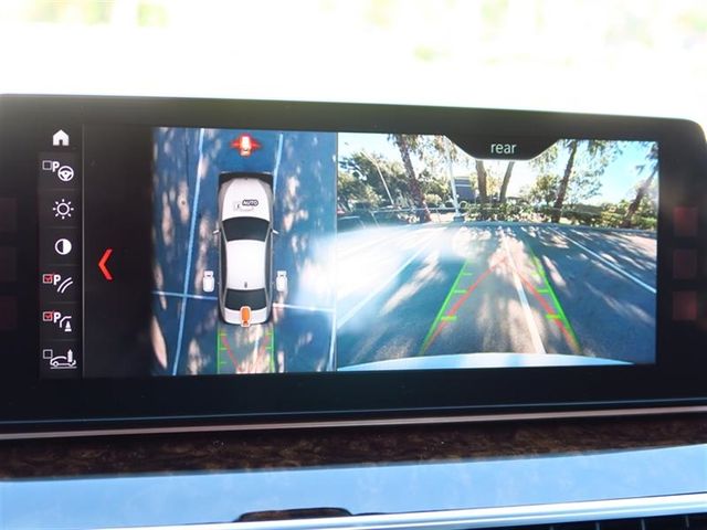 2017 BMW 5 Series 530i - 17003308 - 25