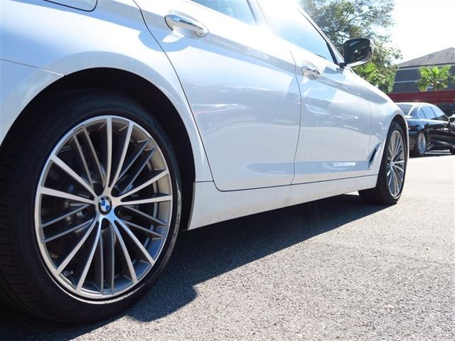 2017 BMW 5 Series 530i - 17003308 - 8