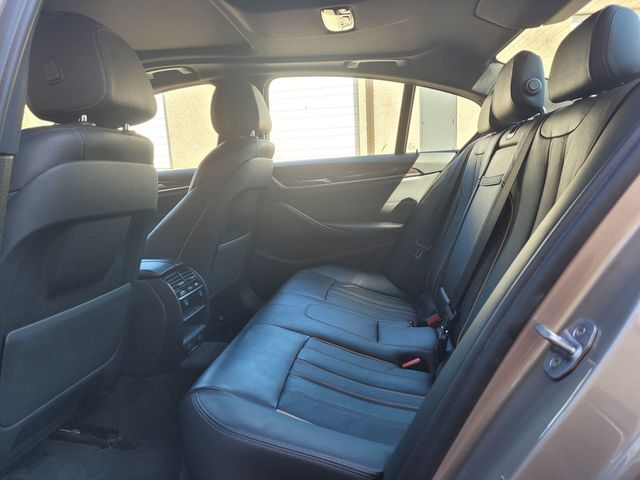 2017 BMW 5 Series Sportline BMW 530i  - 22929955 - 41