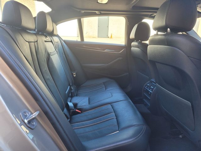 2017 BMW 5 Series Sportline BMW 530i  - 22929955 - 44