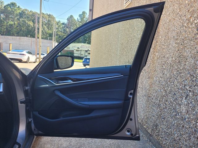 2017 BMW 5 Series Sportline BMW 530i  - 22929955 - 50