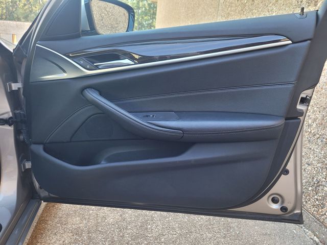 2017 BMW 5 Series Sportline BMW 530i  - 22929955 - 51