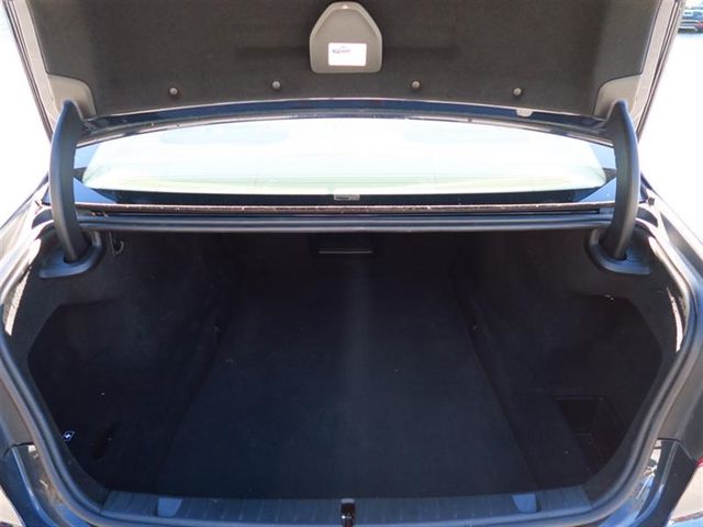 2017 BMW 7 Series 750i xDrive - 16918017 - 10