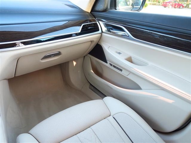2017 BMW 7 Series 750i xDrive - 16918017 - 15