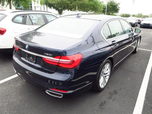 2017 BMW 7 Series 750i xDrive - 16918017 - 3