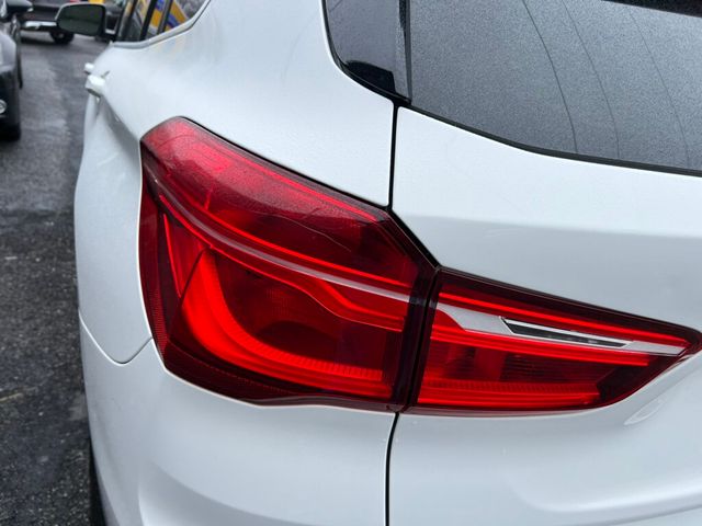 2017 BMW X1 AWD / xDRIVE28i - 22348499 - 24