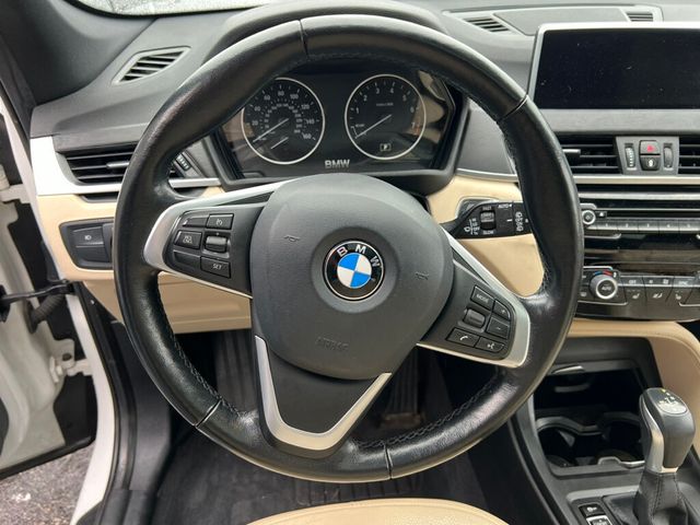 2017 BMW X1 AWD / xDRIVE28i - 22348499 - 32