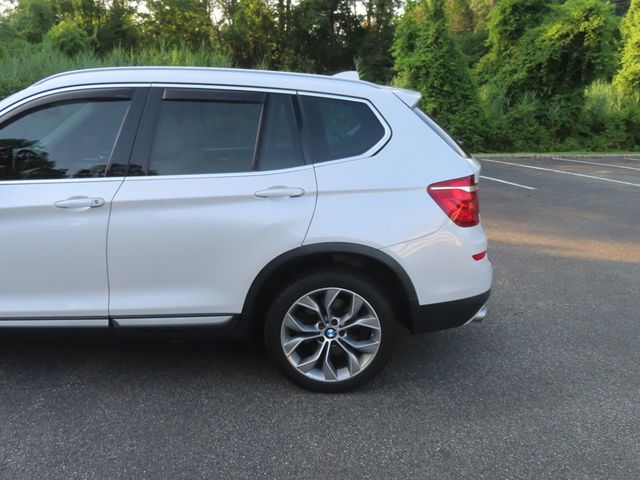 2017 BMW X3 xDrive28i - 22892448 - 10