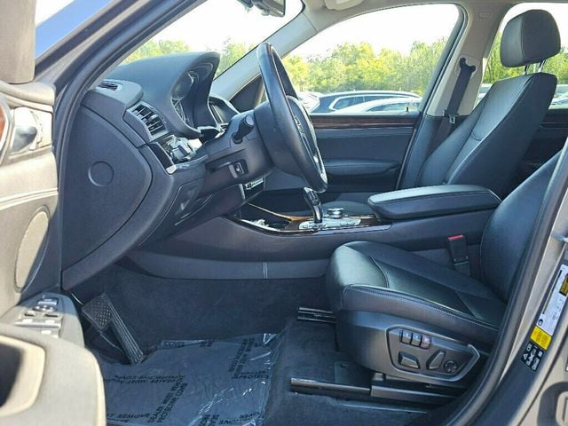 2017 BMW X3 xDrive28i - 22923044 - 13