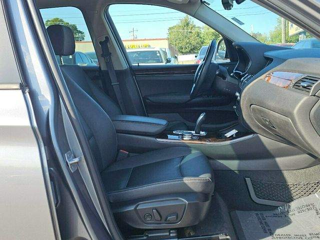 2017 BMW X3 xDrive28i - 22923044 - 14