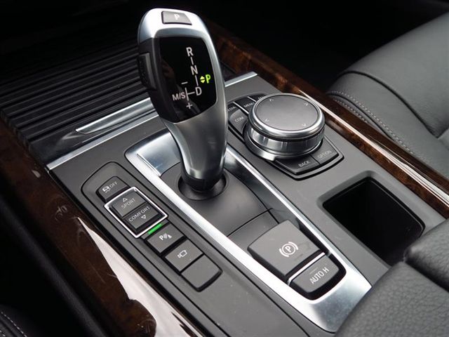 2017 BMW X5 sDrive35i Sports Activity Vehicle - 17037462 - 27