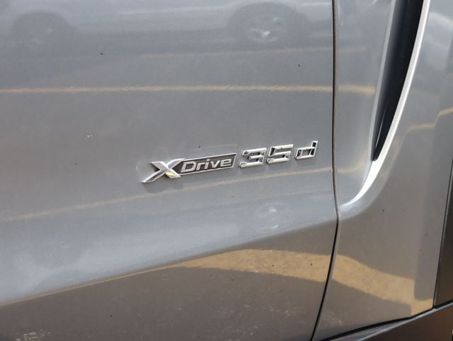 2017 BMW X5 xDrive35d Sports Activity Vehicle - 22893146 - 4