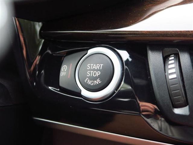 2017 BMW X5 xDrive35i Sports Activity Vehicle - 17037461 - 26