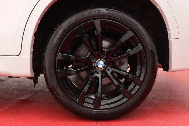2017 BMW X6 xDrive35i - 20969525 - 23