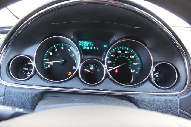 2017 Buick Enclave AWD 4dr Leather - 22913268 - 25