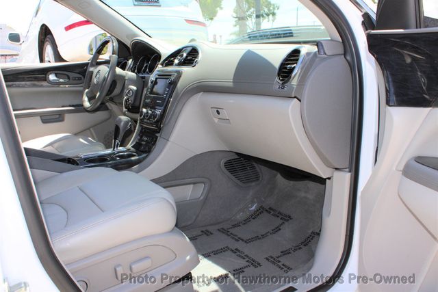 2017 Buick Enclave FWD 4dr Leather - 22839064 - 18