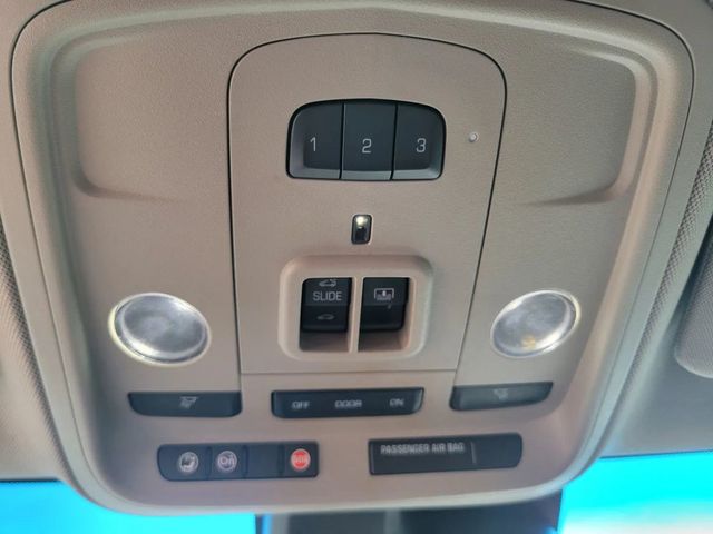 2017 Cadillac CTS 2.0 Luxury Sedan 4D - 22932432 - 33