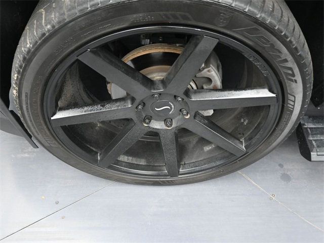 2017 Cadillac Escalade 2WD 4dr Premium Luxury - 22938392 - 11