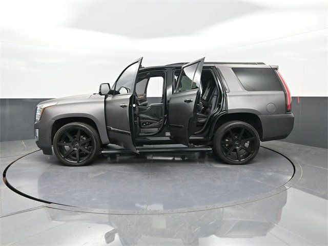 2017 Cadillac Escalade 2WD 4dr Premium Luxury - 22938392 - 21