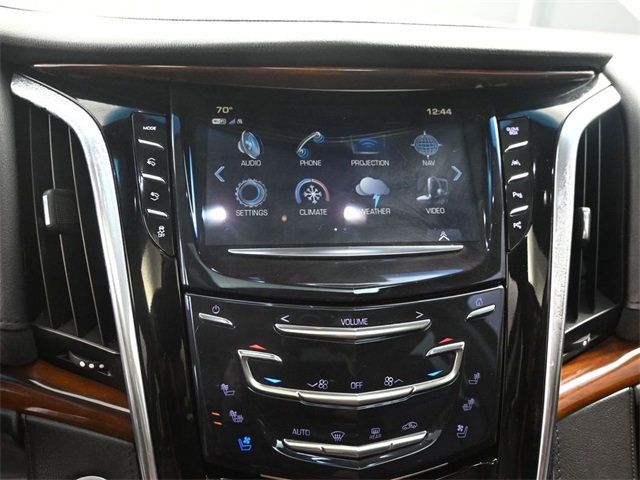 2017 Cadillac Escalade 2WD 4dr Premium Luxury - 22938392 - 6