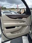 2017 Cadillac Escalade 4WD 4dr Luxury - 22907896 - 25