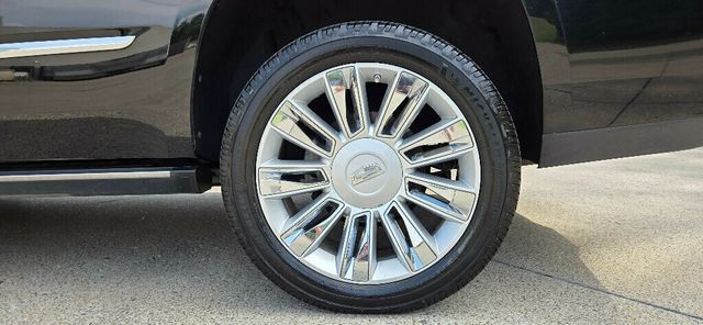 2017 Cadillac Escalade 4WD 4dr Platinum - 22910088 - 45