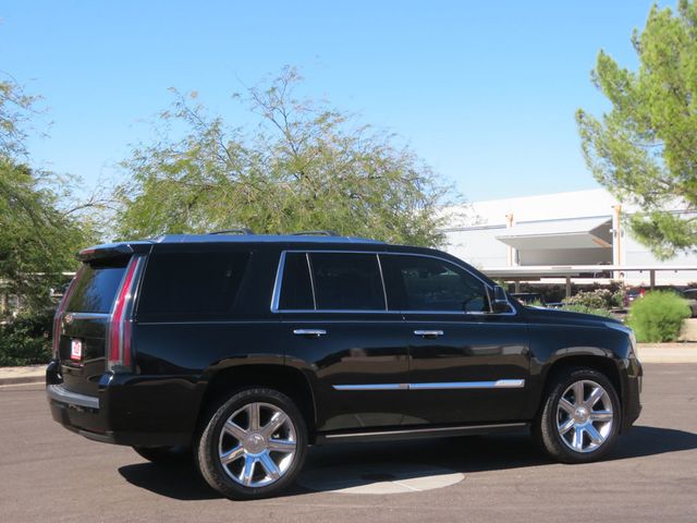 2017 Cadillac Escalade EXTRA CLEAN ESCALDE 3RD ROW SEAT LOW MILES 2 OWNER BLACK BEAUTY  - 22938570 - 5