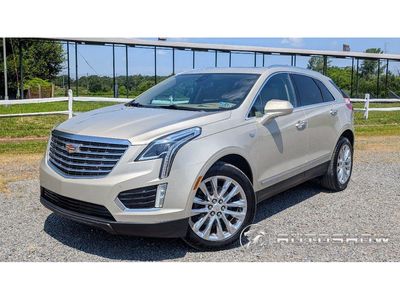 2017 Cadillac XT5 Platinum's photo