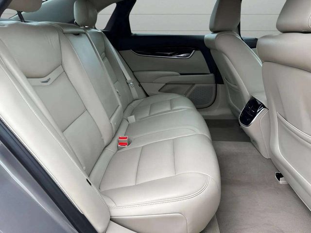 2017 Cadillac XTS 4dr Sedan Luxury AWD - 22936433 - 12