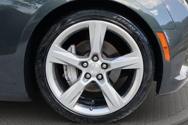 2017 Chevrolet Camaro 1SS, CONVERTIBLE, BLUETOOTH, NAVIGATION, BACKUP CAM, HID!!! - 22897433 - 38