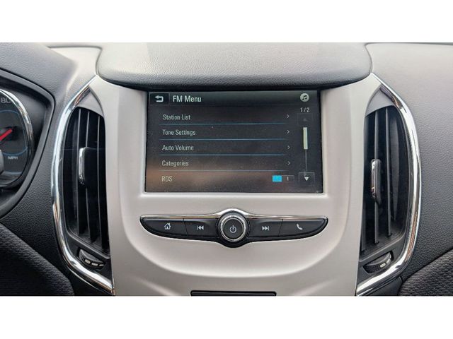 2017 Chevrolet CRUZE 4dr Sedan Automatic LS - 22926518 - 21