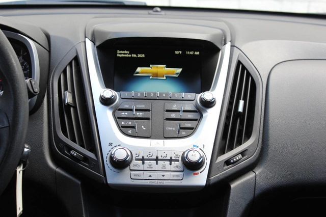 2017 Chevrolet Equinox FWD 4dr LS - 22912712 - 19