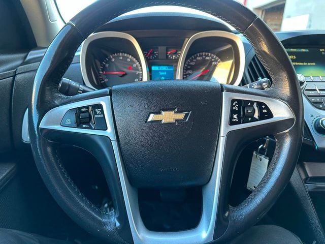 2017 Chevrolet Equinox FWD 4dr LT w/1LT - 22909638 - 31