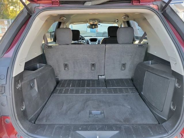 2017 Chevrolet Equinox LT Sport Utility 4D - 22933658 - 11