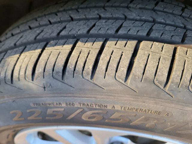 2017 Chevrolet Equinox LT Sport Utility 4D - 22933658 - 15