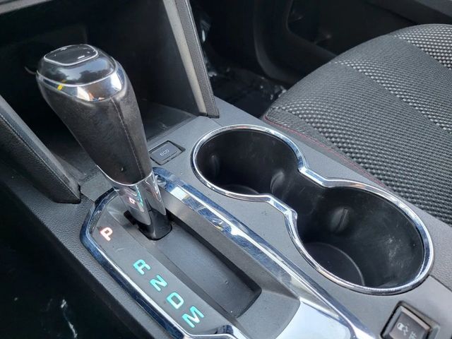 2017 Chevrolet Equinox LT Sport Utility 4D - 22933658 - 24