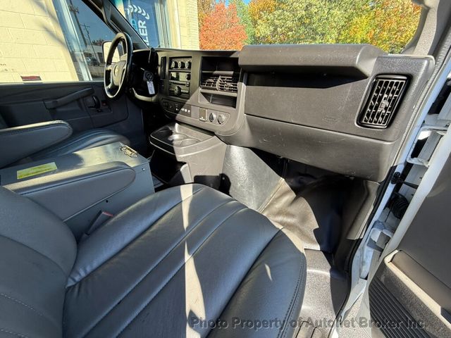 2017 Chevrolet Express Cargo Van EXTENDED VERSION - 22934286 - 22