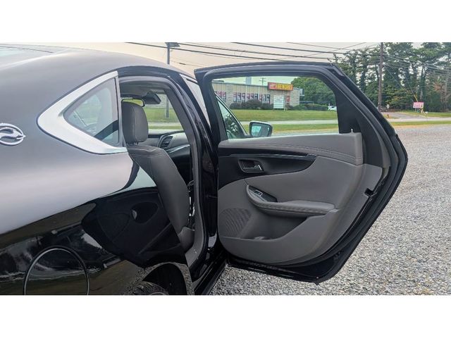 2017 Chevrolet Impala 4dr Sedan Premier w/2LZ - 22926519 - 11