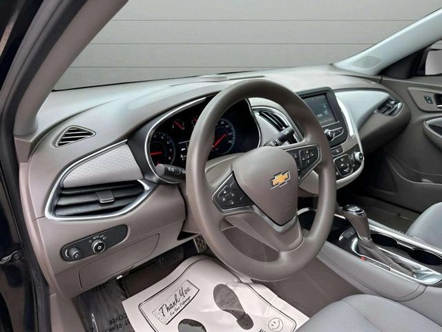 2017 Chevrolet Malibu 4dr Sedan LT w/1LT - 22936435 - 11