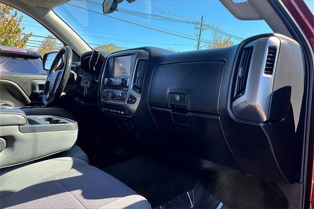 2017 Chevrolet Silverado 1500 4WD Crew Cab 143.5" LT w/1LT - 22921796 - 11