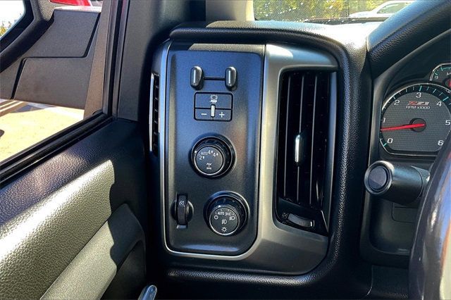 2017 Chevrolet Silverado 1500 4WD Crew Cab 143.5" LT w/1LT - 22921796 - 27