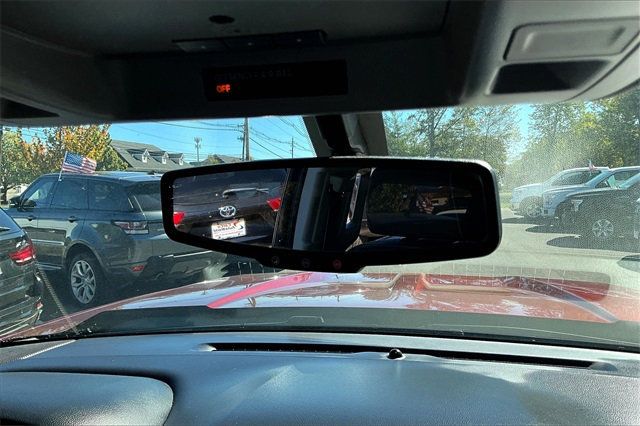 2017 Chevrolet Silverado 1500 4WD Crew Cab 143.5" LT w/1LT - 22921796 - 31