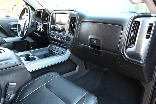 2017 Chevrolet Silverado 1500 4WD Crew Cab 143.5'' LTZ (2LZ) w/ 20'' Wheels, Plus Pkg, Sunroof - 22936511 - 25