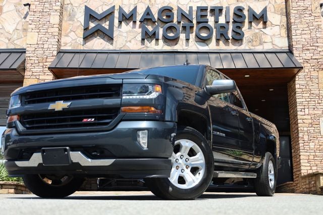 2017 Chevrolet Silverado 1500 4WD Double Cab 143.5" LT w/1LT - 22907186 - 0